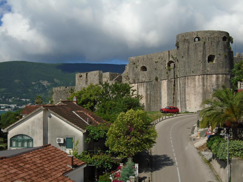 Apartments Kanli Kula Herceg Novi Esterno foto