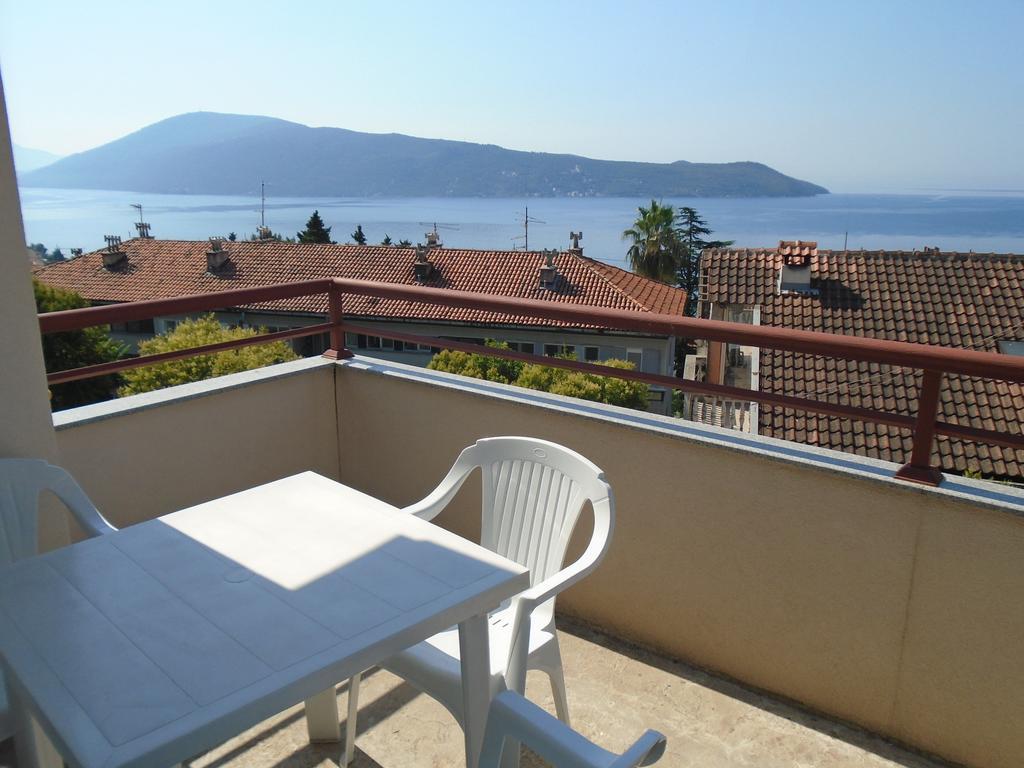 Apartments Kanli Kula Herceg Novi Esterno foto